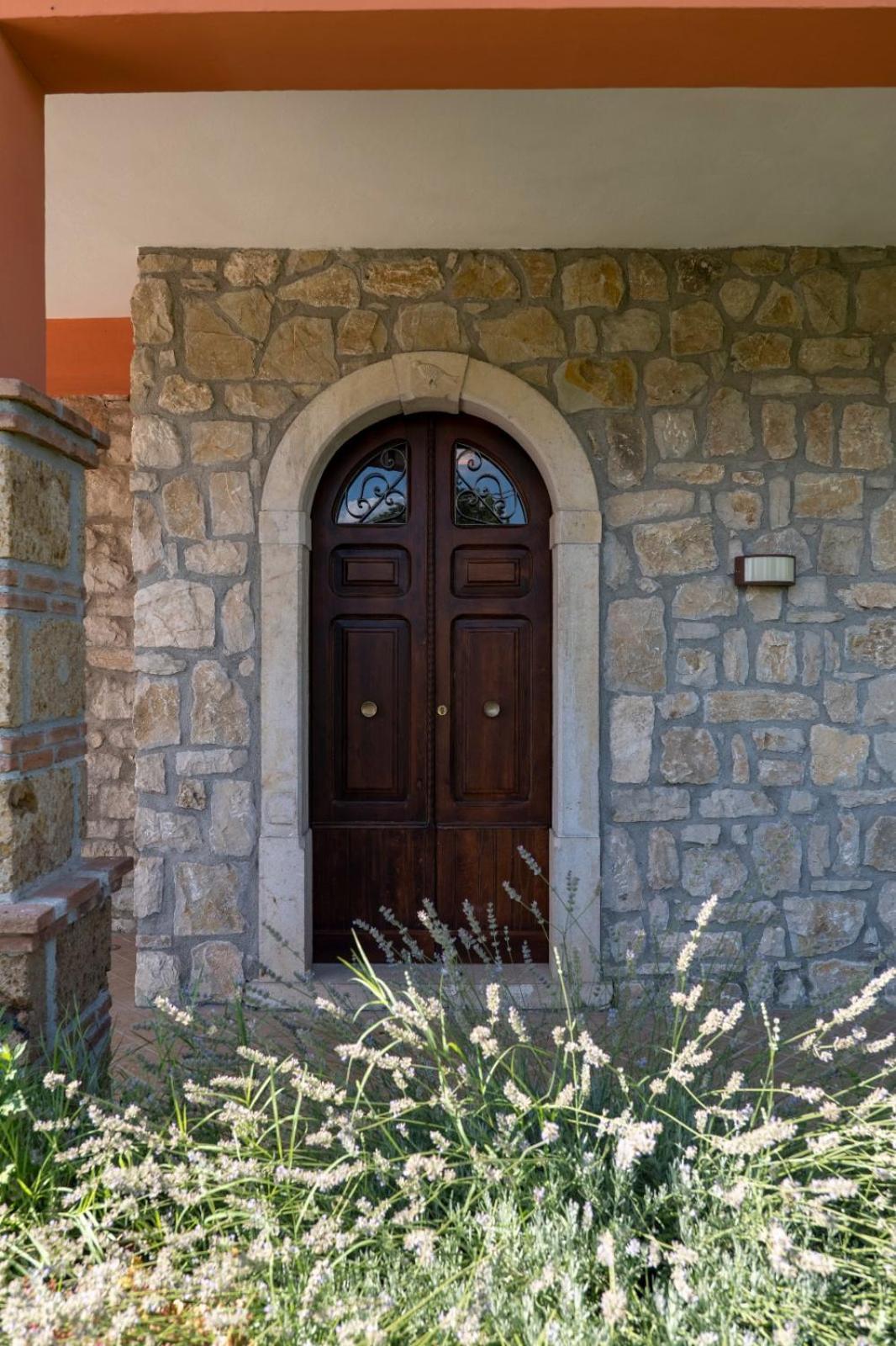 Azienda Agricola Ponterotto Mirabella Eclano Exterior photo